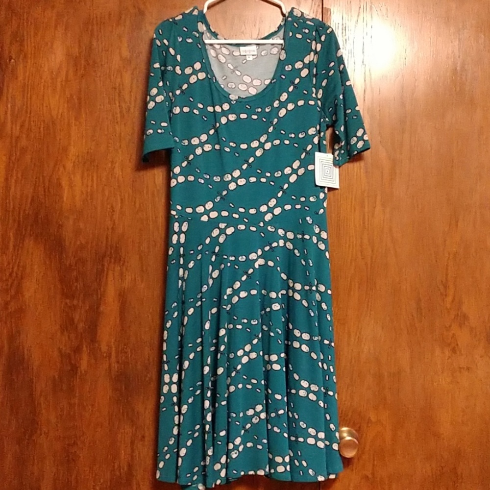 NWT Lularoe Nicole dress